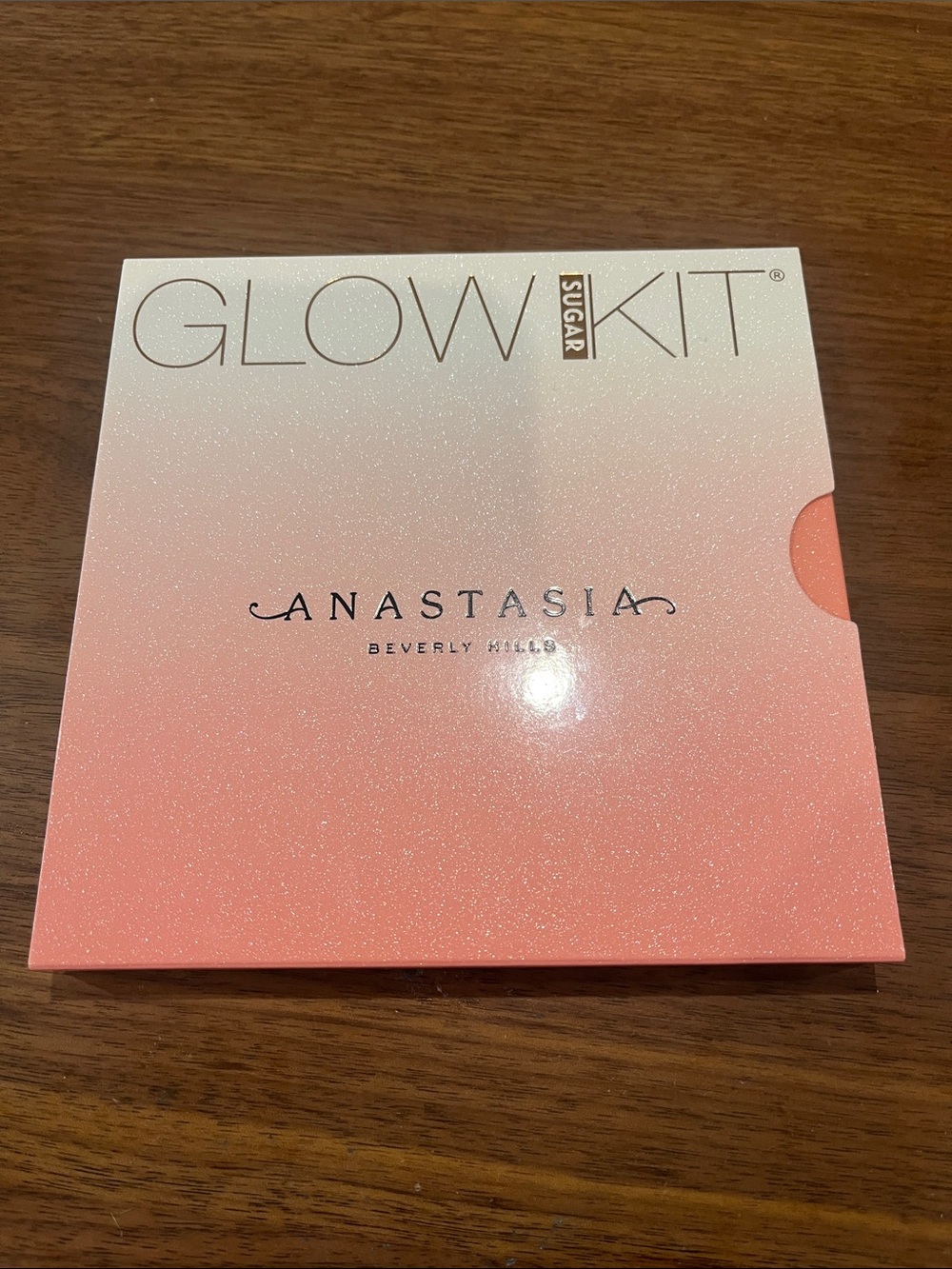 Anastasia Beverly Hills Glow Kit - Peach to Light Pink Shimmer